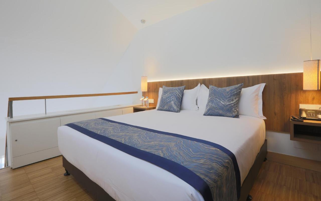 Hotel Villa Odon Villaviciosa de Odón المظهر الخارجي الصورة